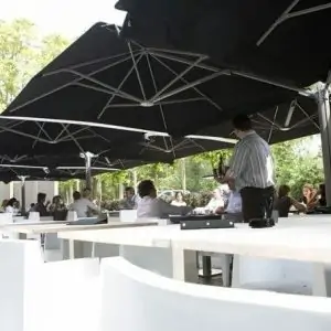 P6 Square Quattro Umbrellas at an outdoor dining area