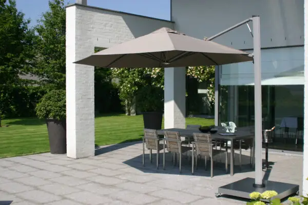 p7 umbrella shading an outdoor dining area